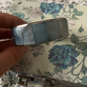 Elegant Blue Shell Bracelet